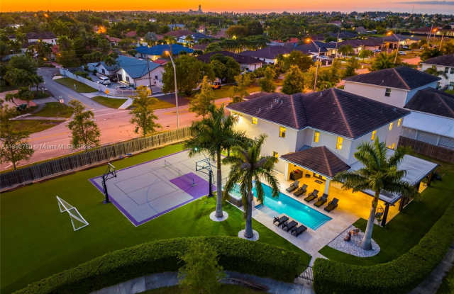 11 NW 122nd Ave