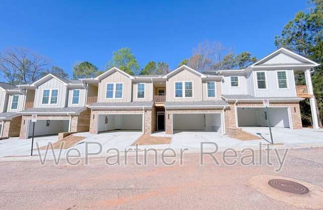 Photo of 2610 Mills Commons Dr