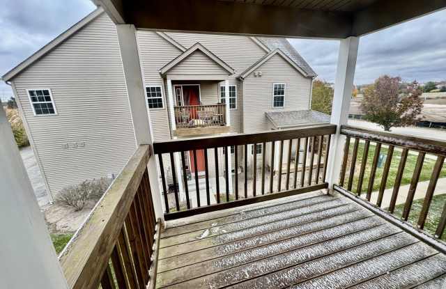 Photo of 651 STONEGATE Drive unit: 651