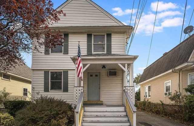 75 Maxwell Avenue unit: B