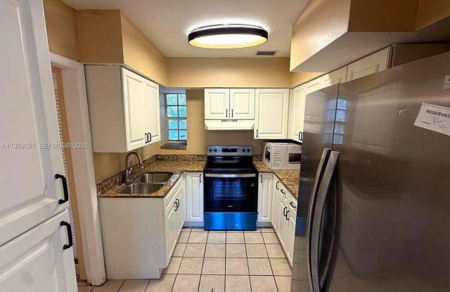 14407 NE 5th Avenue 14407, Miami, FL 33161