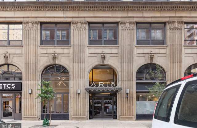 1425 LOCUST Street unit: 5F