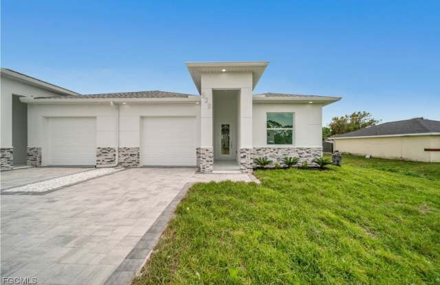 1153 Countess Avenue