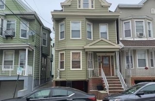 95 ANDREW ST - 95 Andrew Street, Bayonne, NJ 07002