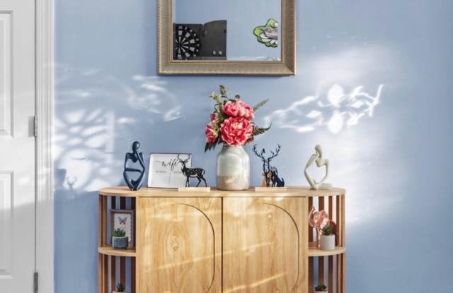 1141 RIVERSIDE HTS W