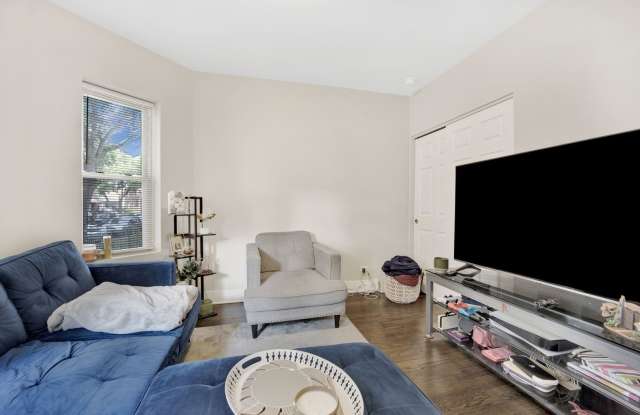 4502 W Montana Street