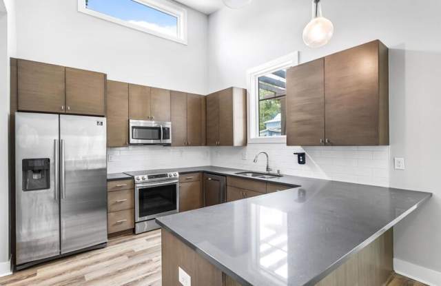 61 Edens Landing Circle