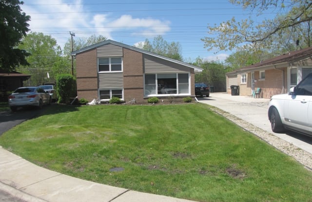 6524 North Kenneth Avenue - 6524 Kenneth Avenue, Lincolnwood, IL 60712