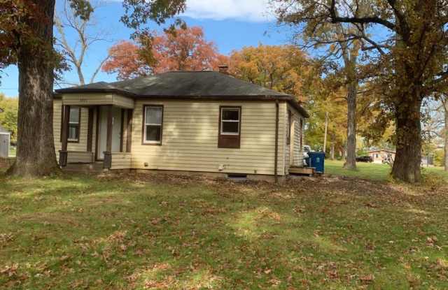 Photo of 2 Bedroom House - 3315 Valley Drive