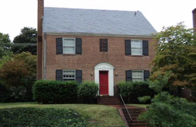 3413 Monument Ave