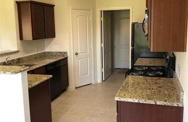 1613 White Mountain Way