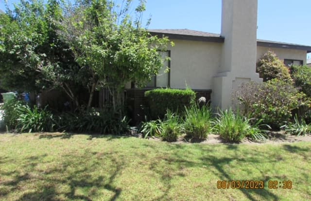 10734 Garfield Avenue - 10734 Garfield Avenue, Culver City, CA 90230