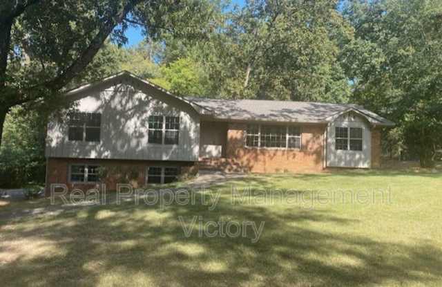 1858 Burning Tree Circle