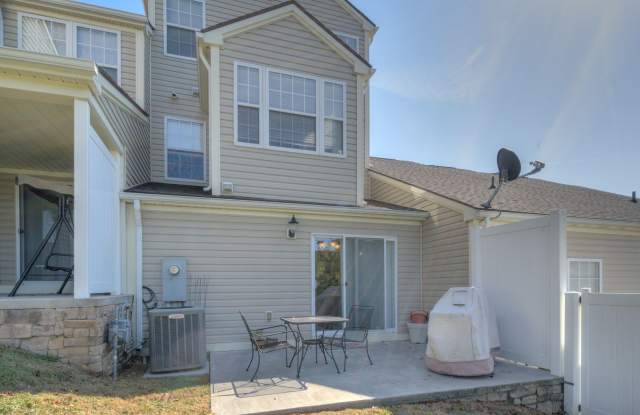 360 Huff Heritage Lane | 3 Bed 2.5 Bath