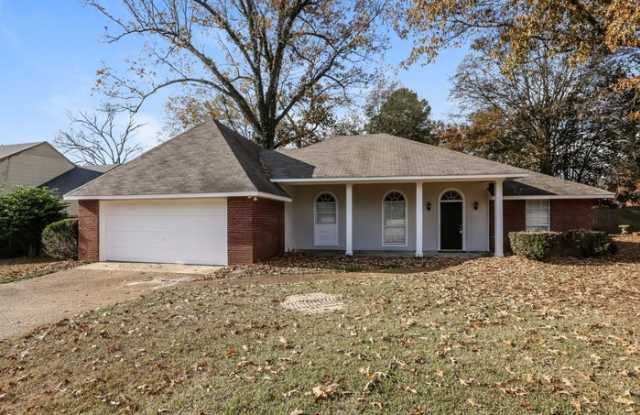 107 Whitewood Lane