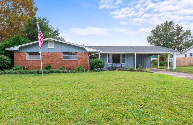 Photo of 350 Barbara Drive Northwest