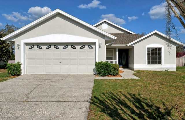 3/2 Home For Rent in Davenport - 132 Azalea Drive, Polk County, FL 33837