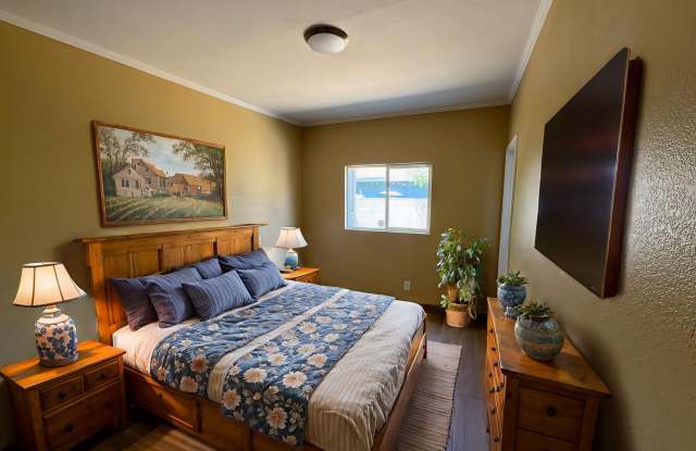 Photo of Newly Renovated 3 Bed, 3 Bath Ground Floor Unit in the Heart of Pomona; Modern, Efficient, and Move In Ready