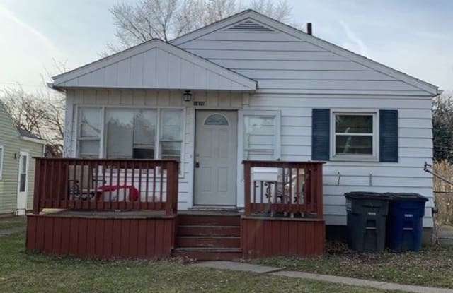 1820 Bateman St - 1820 Bateman Street, Toledo, OH 43605