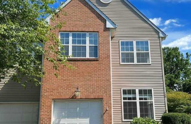 138 BISHOPS GATE Lane