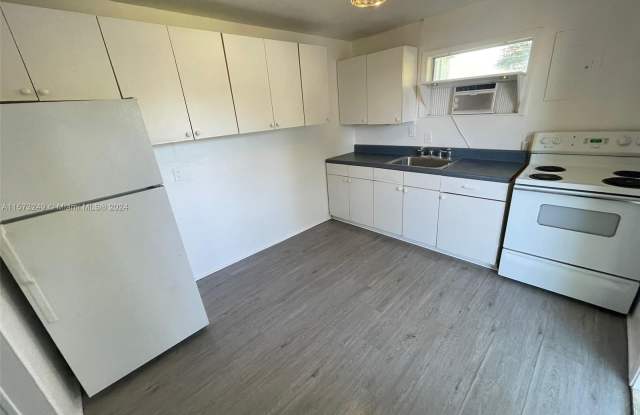 119 NW 13th Ave