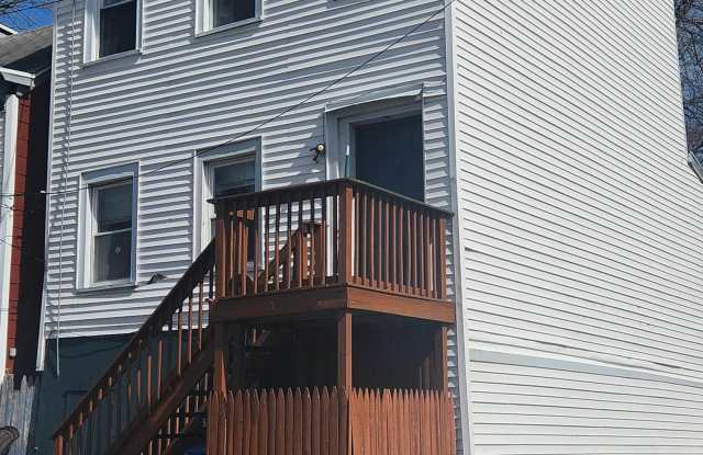 51 Emmett Street