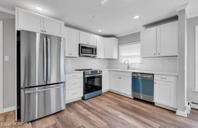 460 Jamaica Boulevard