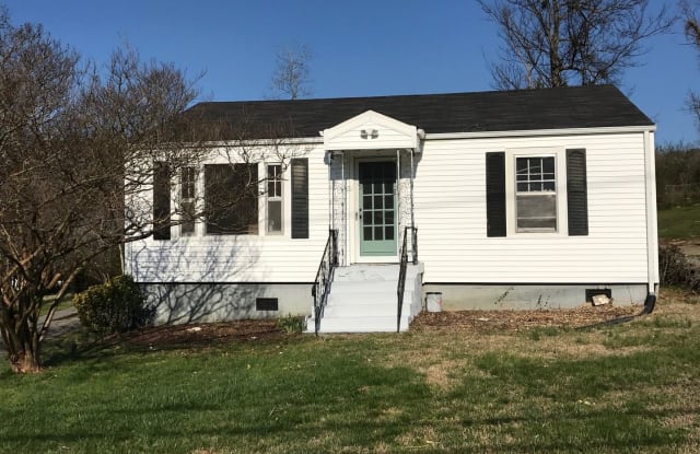 209 S Moss Avenue - 209 South Moss Avenue, Chattanooga, TN 37419