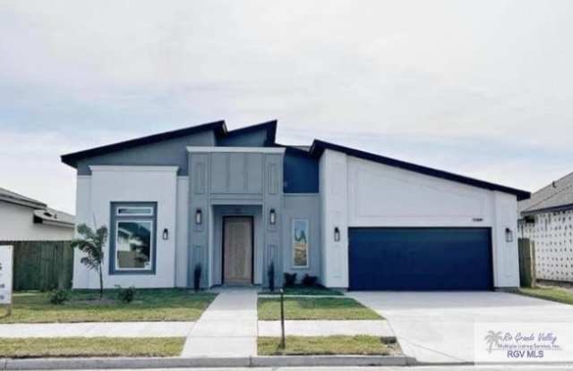 7509 WAVERLY DR