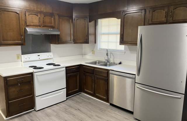 5009 Marylin Lane - B