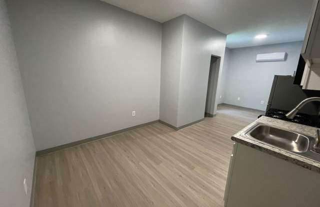 Photo of 900 North Street