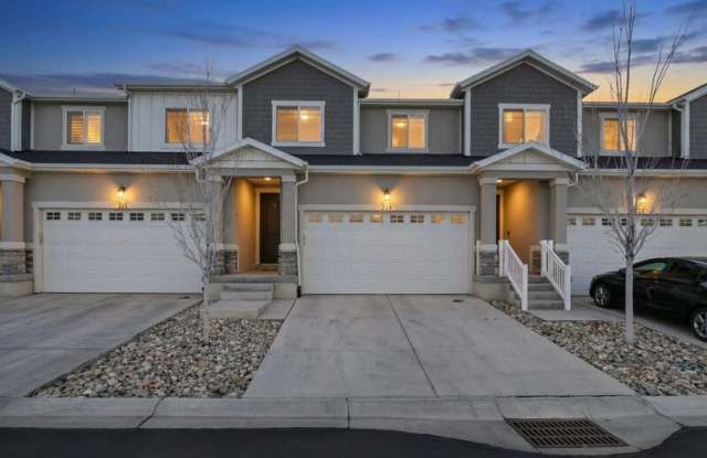 219 West Silver Springs Drive