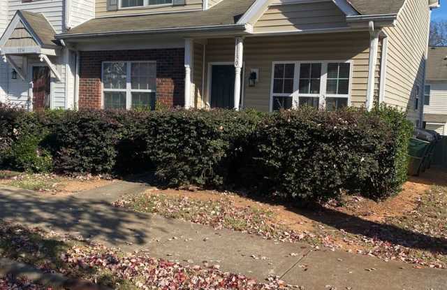 Master-on-Main End-Unit Townhome in Back Creek Villages!