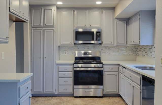 Home in a Quiet Neighborhood in Moreno Valley