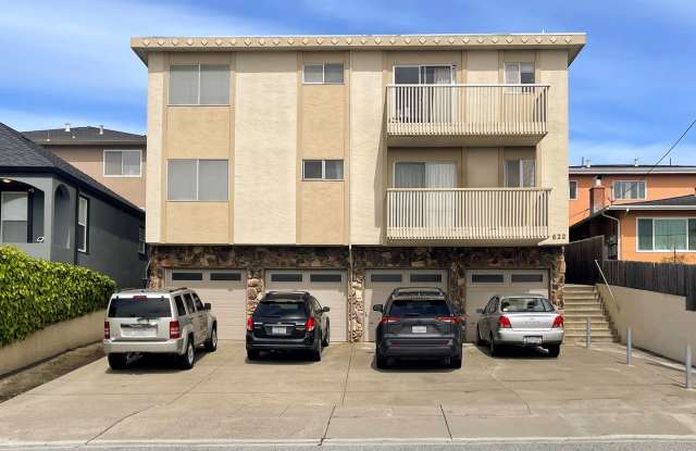 Beautiful upstairs unit 2bed 1.5 bath SSF - 622 Commercial Avenue, South San Francisco, CA 94080