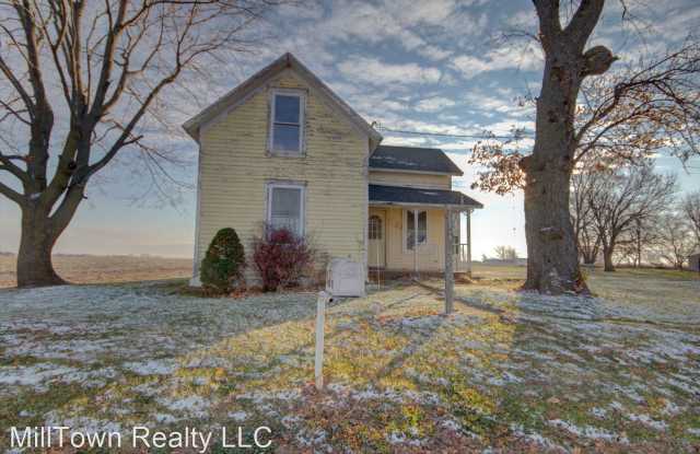 306 East St - 306 East Street, Henry County, IL 61262