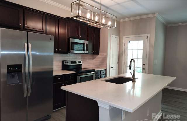 4062 Queensbridge Road