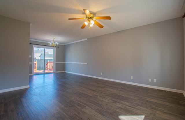 Pet Friendly Three Bedroom!