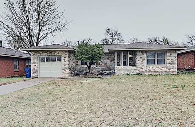 2213 Barclay Road - 2213 Barclay Road, The Village, OK 73120