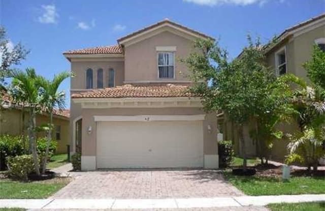 971 NE 37th Ave - 971 Northeast 37th Avenue, Homestead, FL 33033