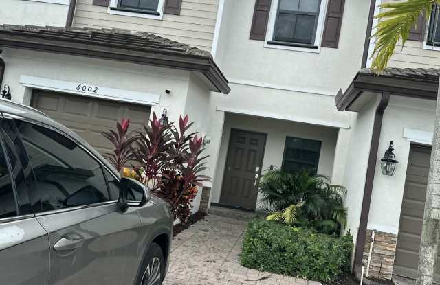 6002 Clydesdale Court