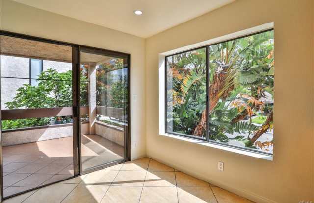 1325 Valley View Road