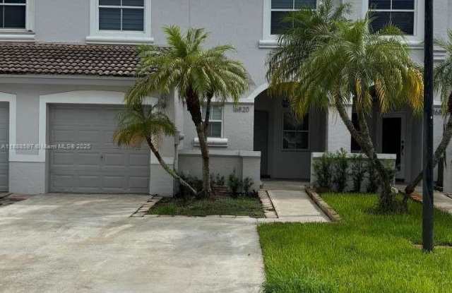 Photo of 16820 SW 1st Mnr