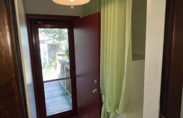 2 Bed Home in Schumacher Pl