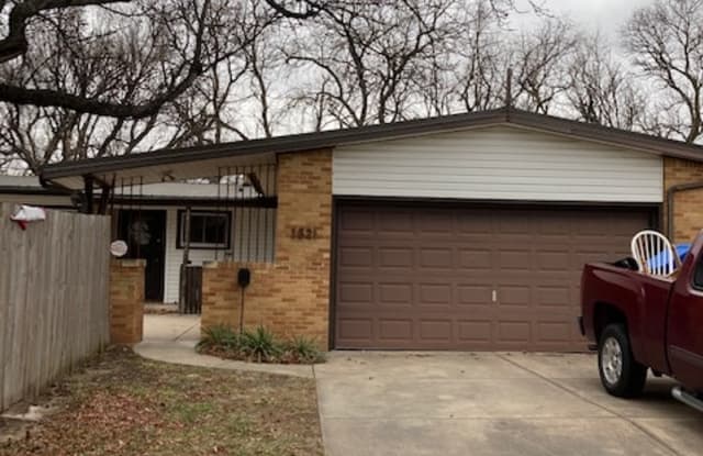 1821 North Edgemoor Street - 1821 North Edgemoor Drive, Wichita, KS 67208