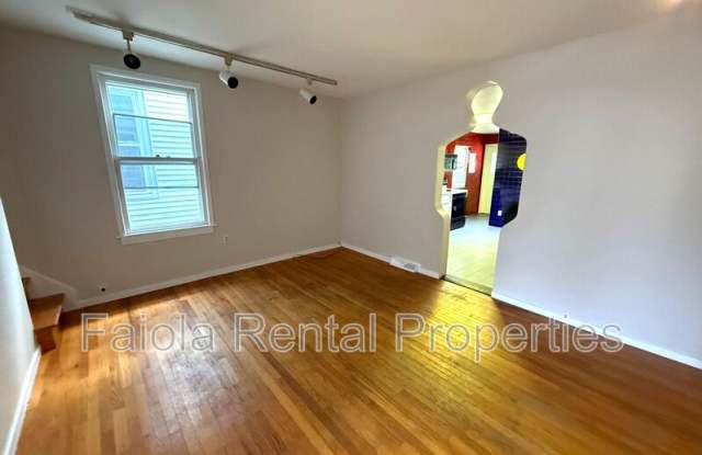 Photo of 827 Church Street