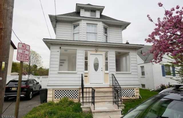 Photo of 27 Mount Pleasant Ave