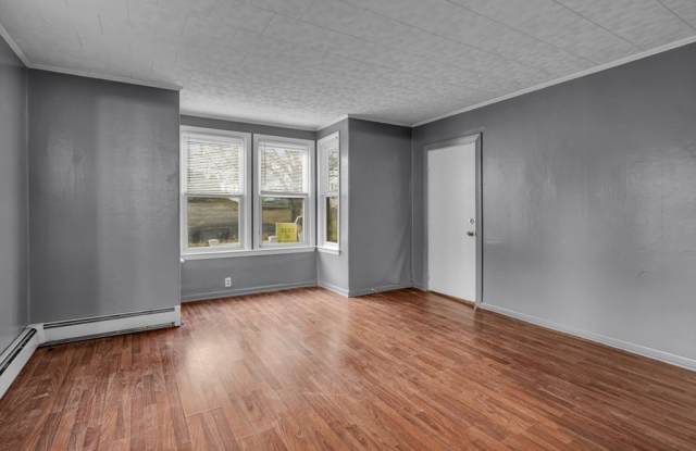 13 Pacific Street unit: 1