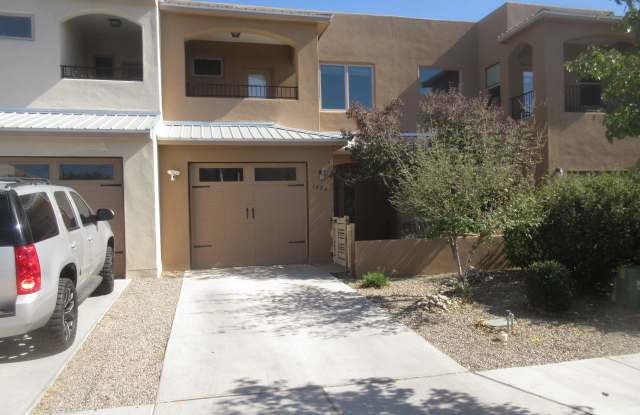 1436 Lumberton Dr NW