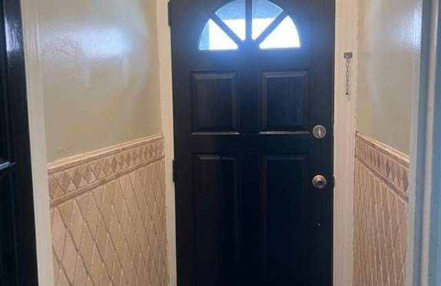 1222 FITZGERALD STREET